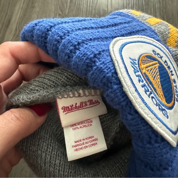 Lot of 2 Mitchell & Ness Golden State Warriors Beanie Adjustable Cap Embossed - Picture 12 of 13